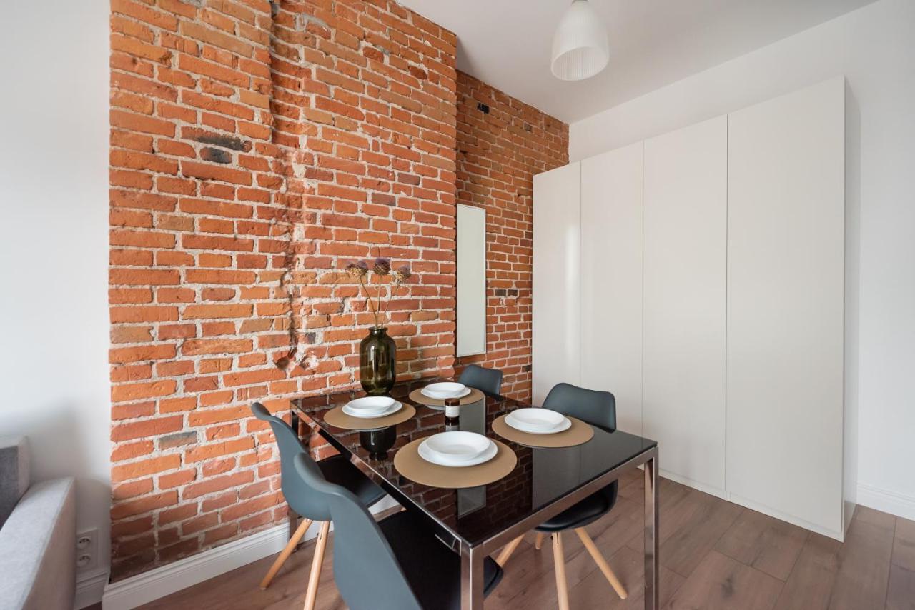 East Warsaw Modern Apartment 外观 照片