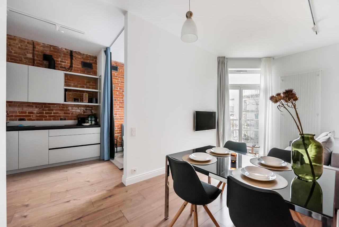 East Warsaw Modern Apartment 外观 照片